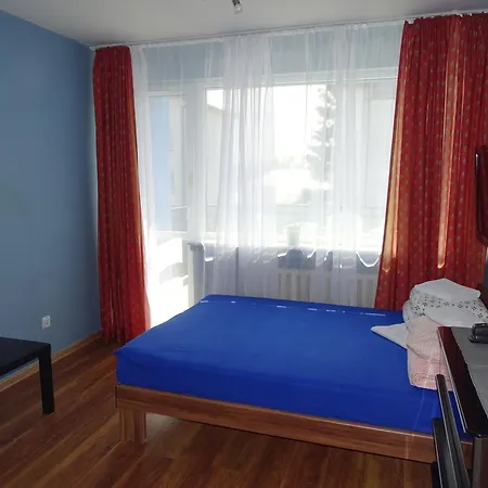 Blue - Dom Gościnny Nocleg ze śniadaniem 3*